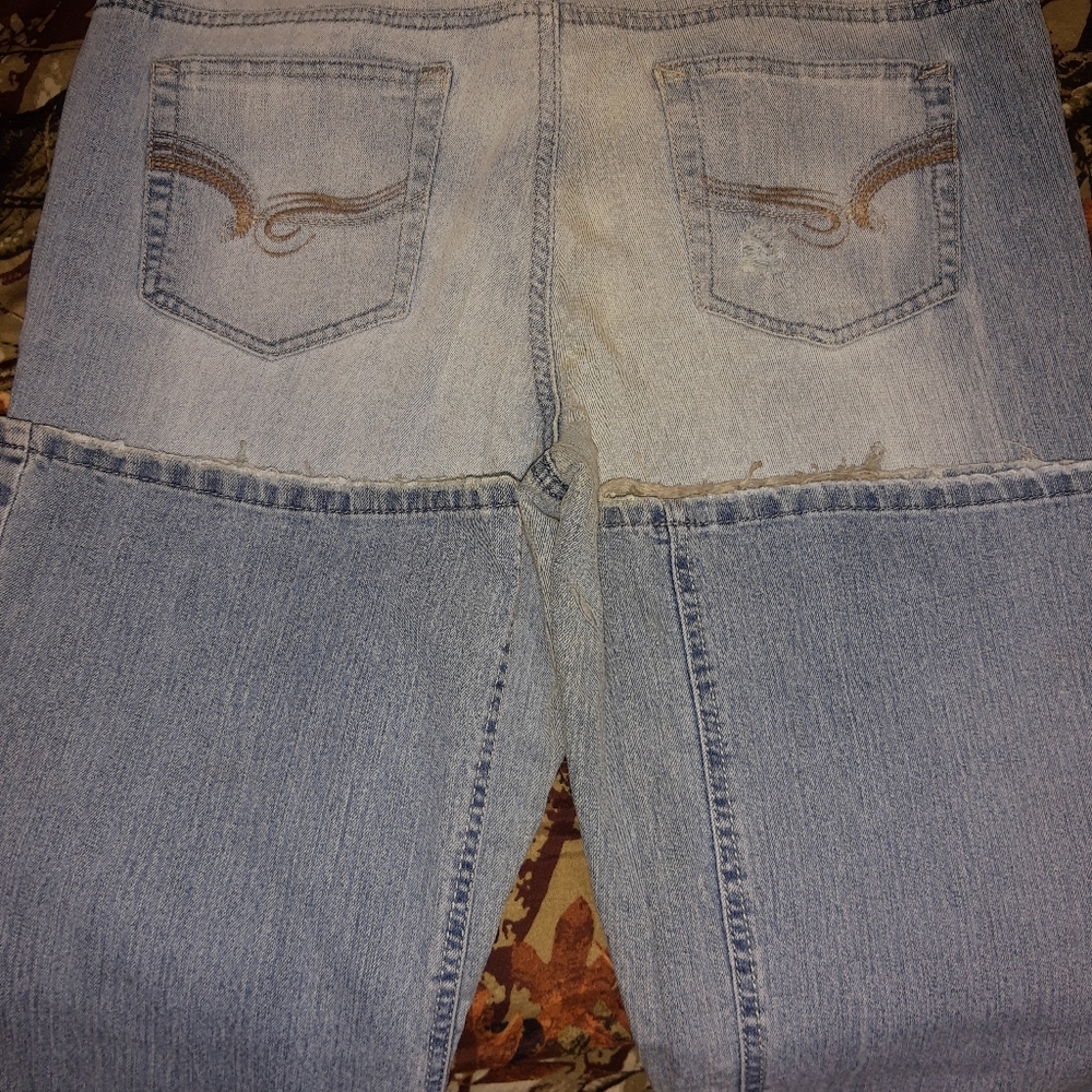 Jeans - Picture 2 of 2